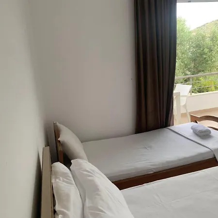 Guest house Halim Bani Sarande